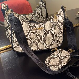 Steve Madden Snake-Print Crossbody Bag Detachable Mini Pouch adjustable strap